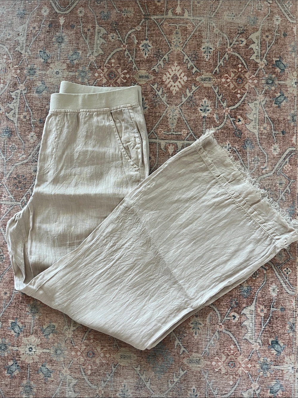 XCVI Women's Light Taupe Elastic-Waist Wide-Leg Linen Pants